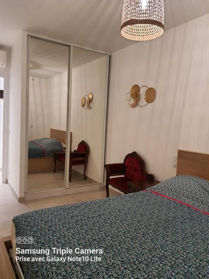 Les Violettes 3 Pieces Centre Ville Antibes Bagian luar foto